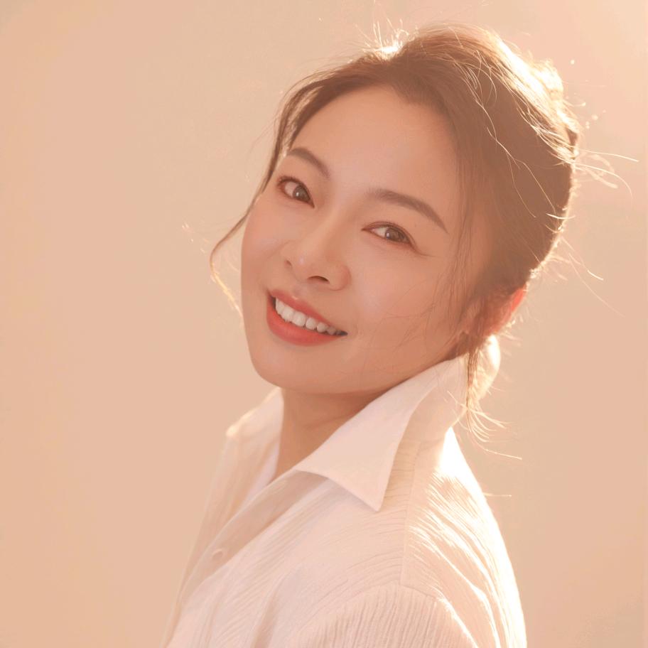 圆梦教育李老师专注小学英语、书法