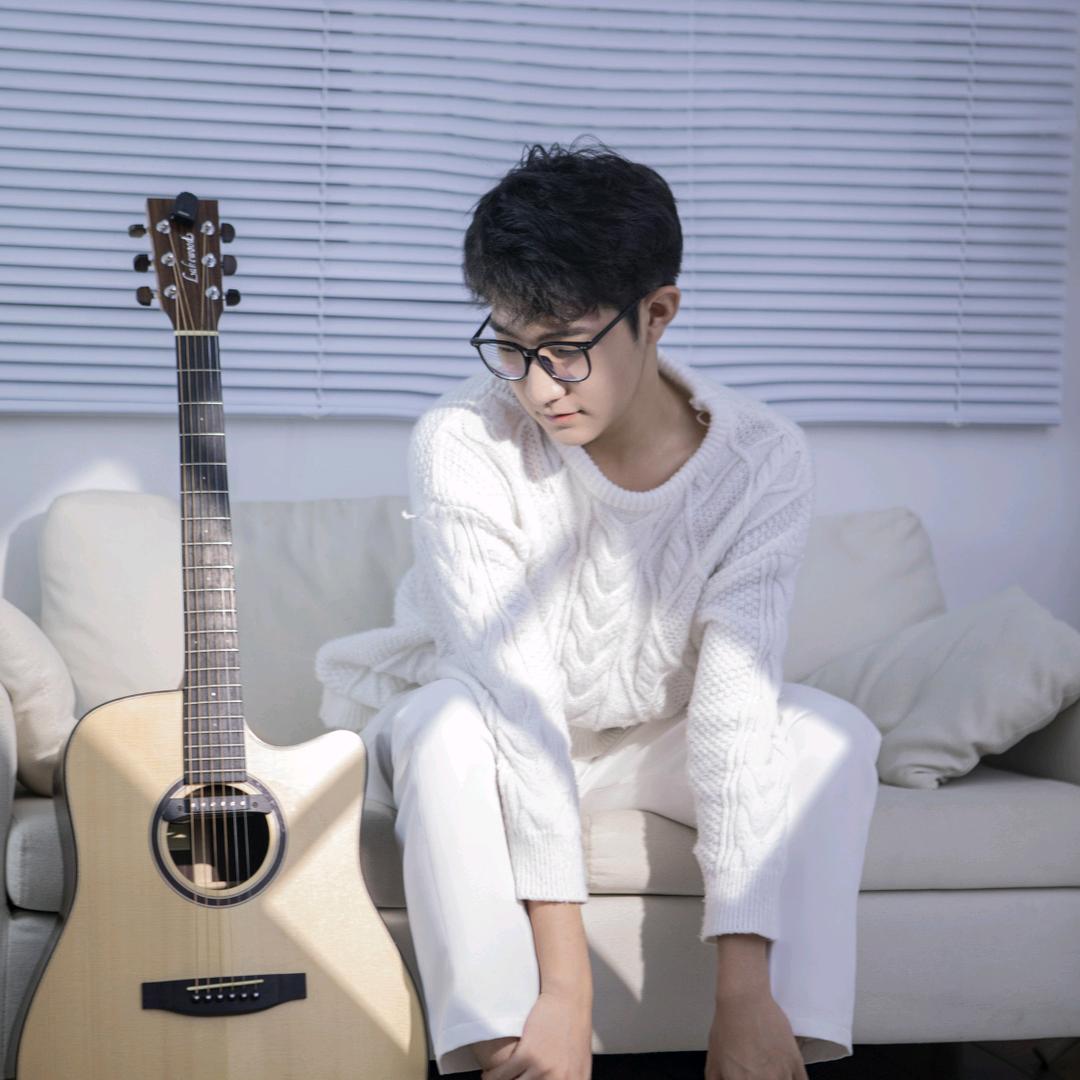 阿致爱弹琴🎸