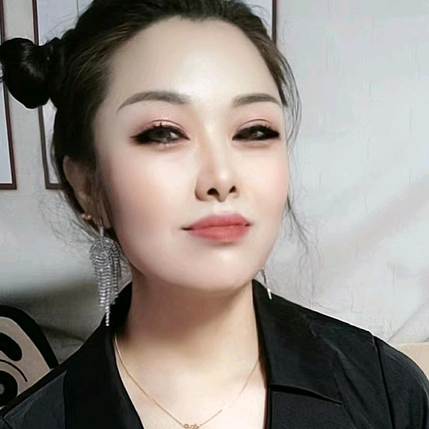 大白（小富婆）