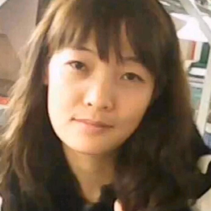 艳
