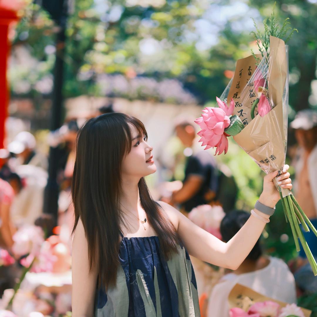 拾力氧舱游泳健身 英子