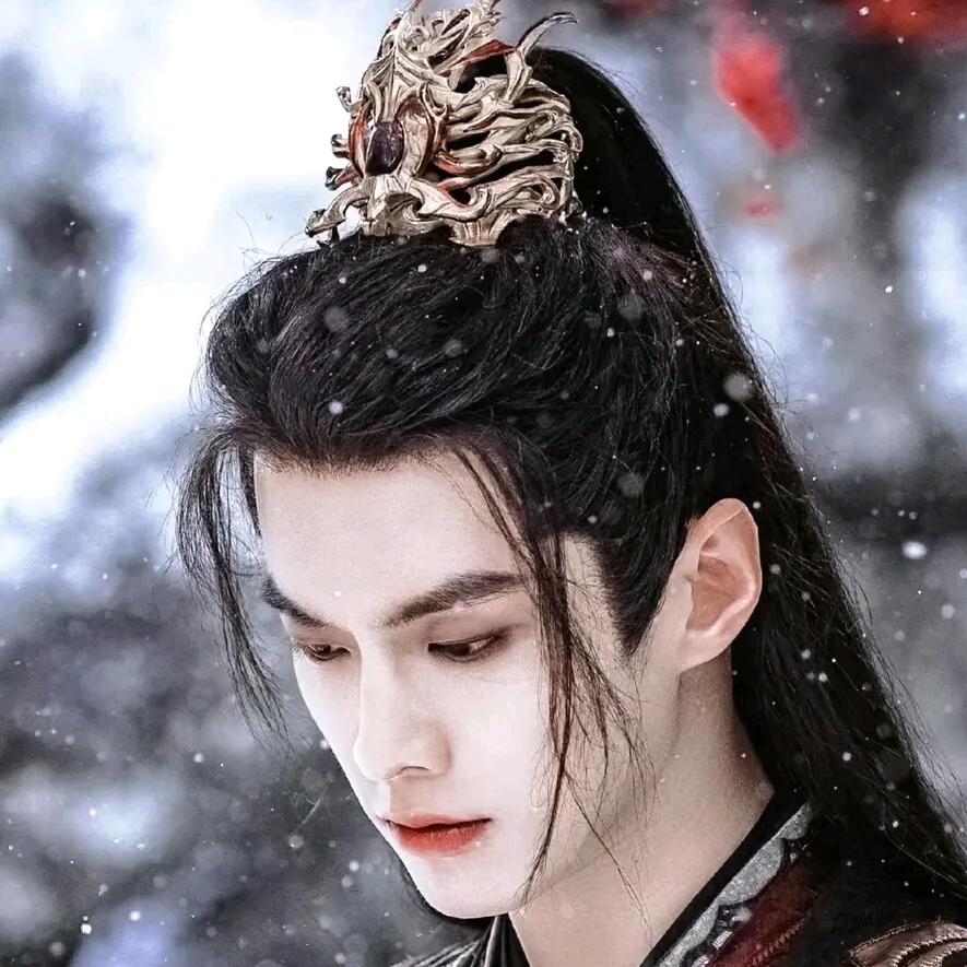 百里东君《WE250》