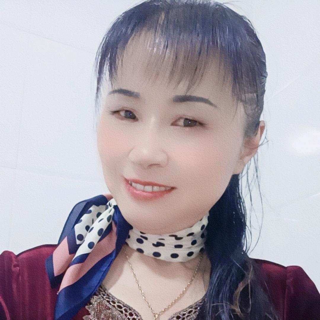 雨过天晴伴彩红