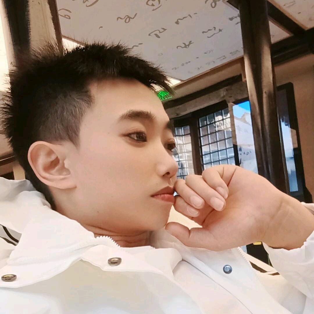 绍兴美缝 美容胶收边～小王