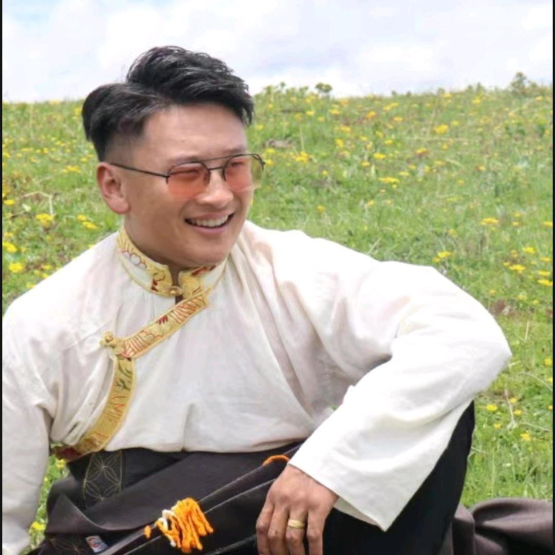 མགོ་ཕོ།