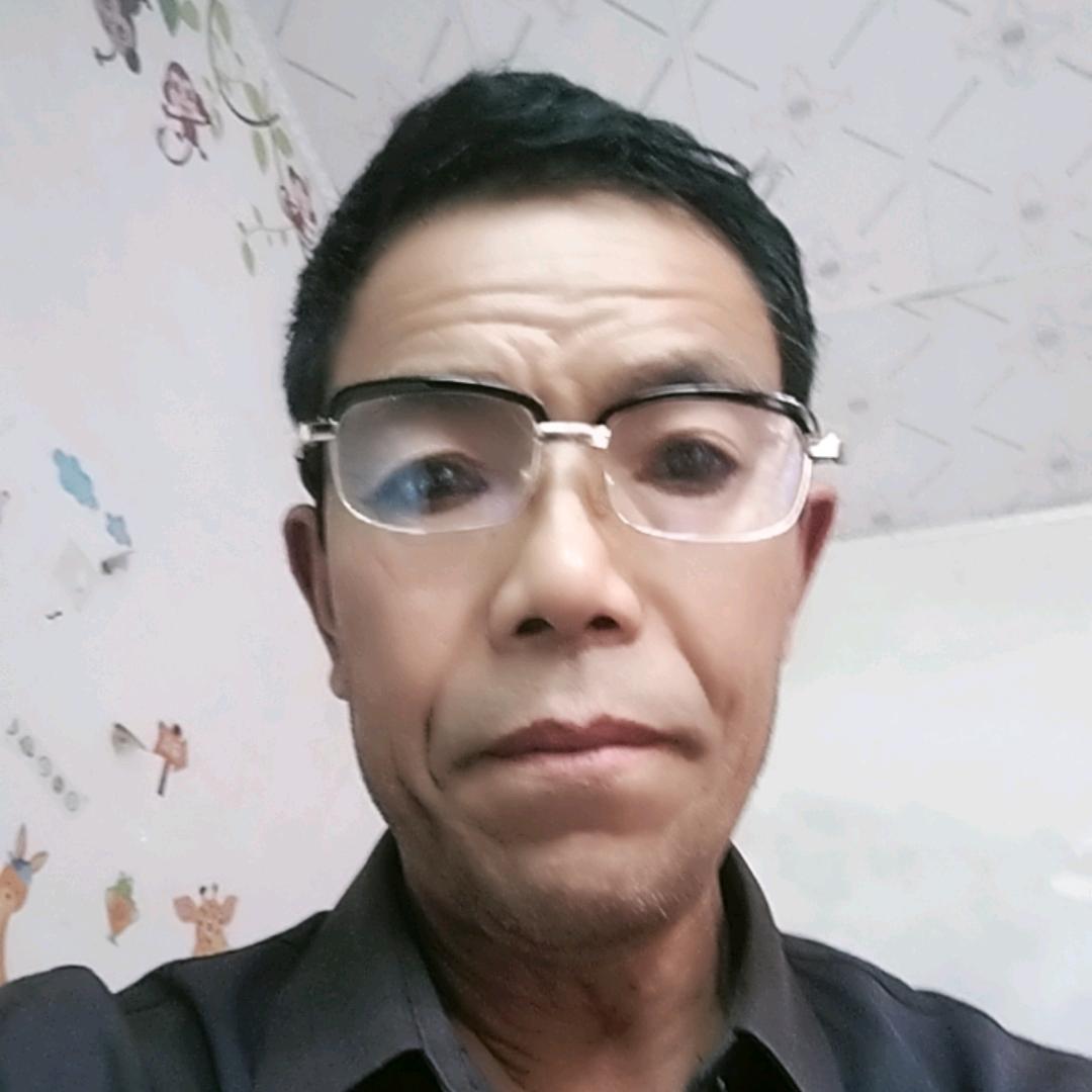 巜追梦的手艺人》