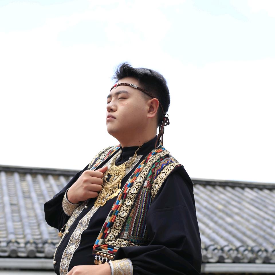 姜小白，我在风里等着你