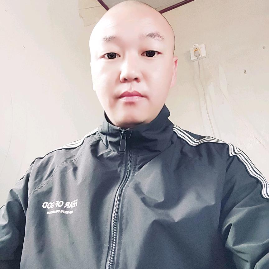 大  海