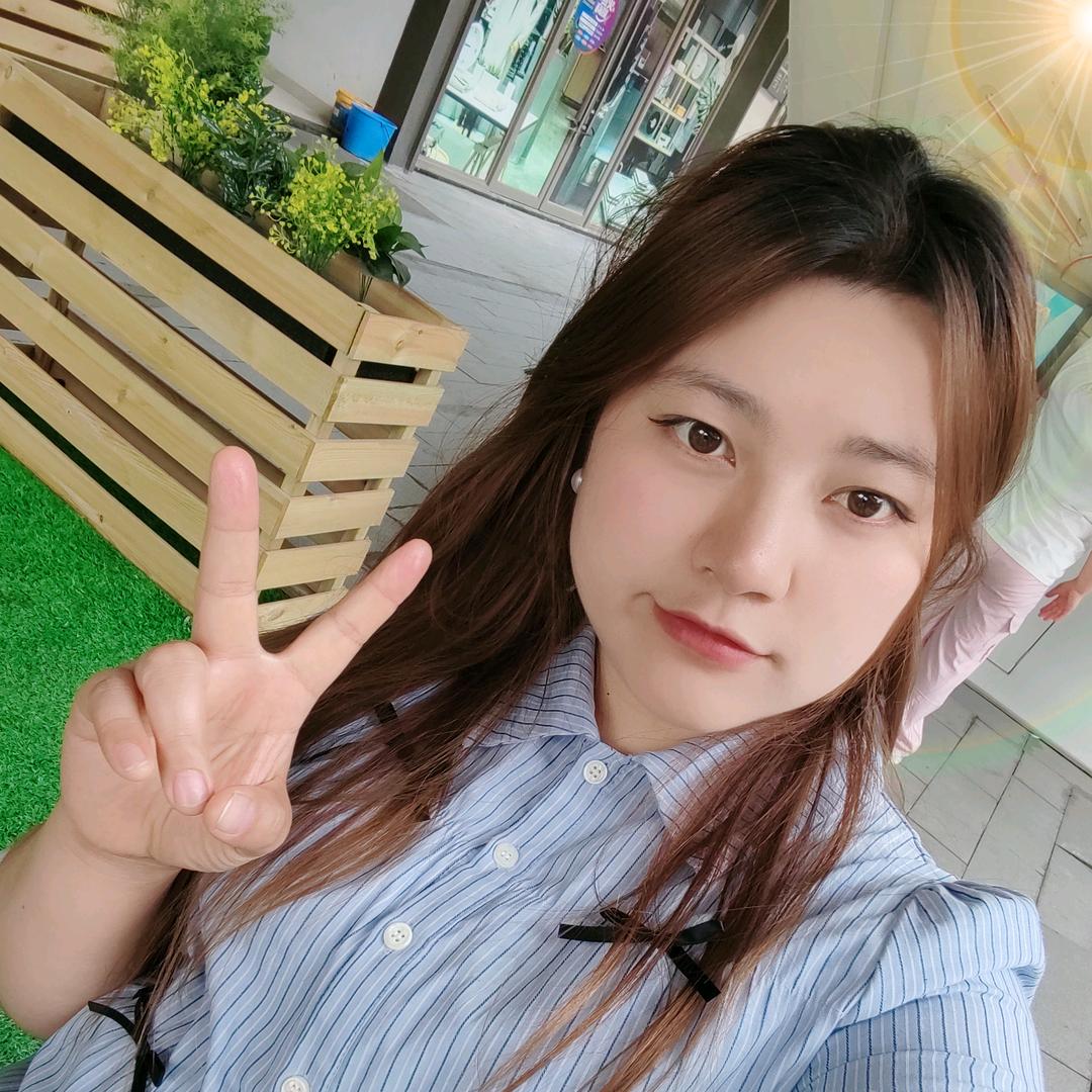 Qian Qian(新人涨粉)