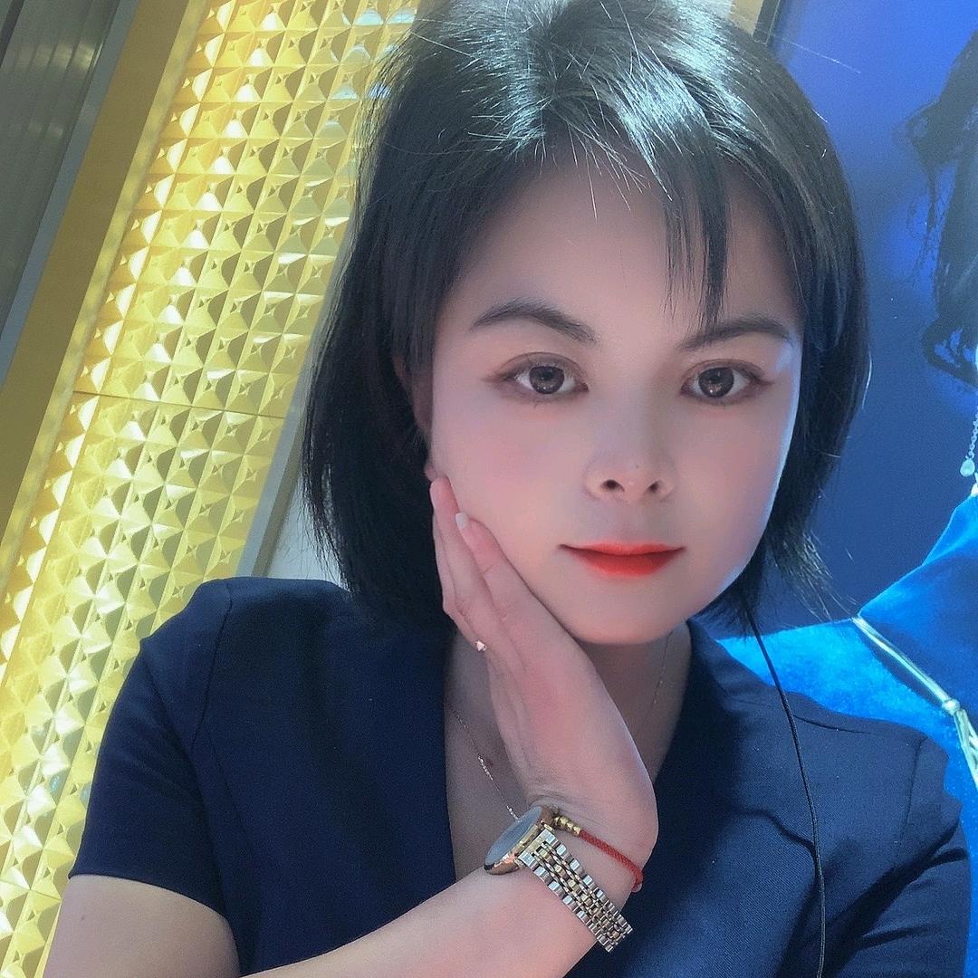 等待快乐的小董