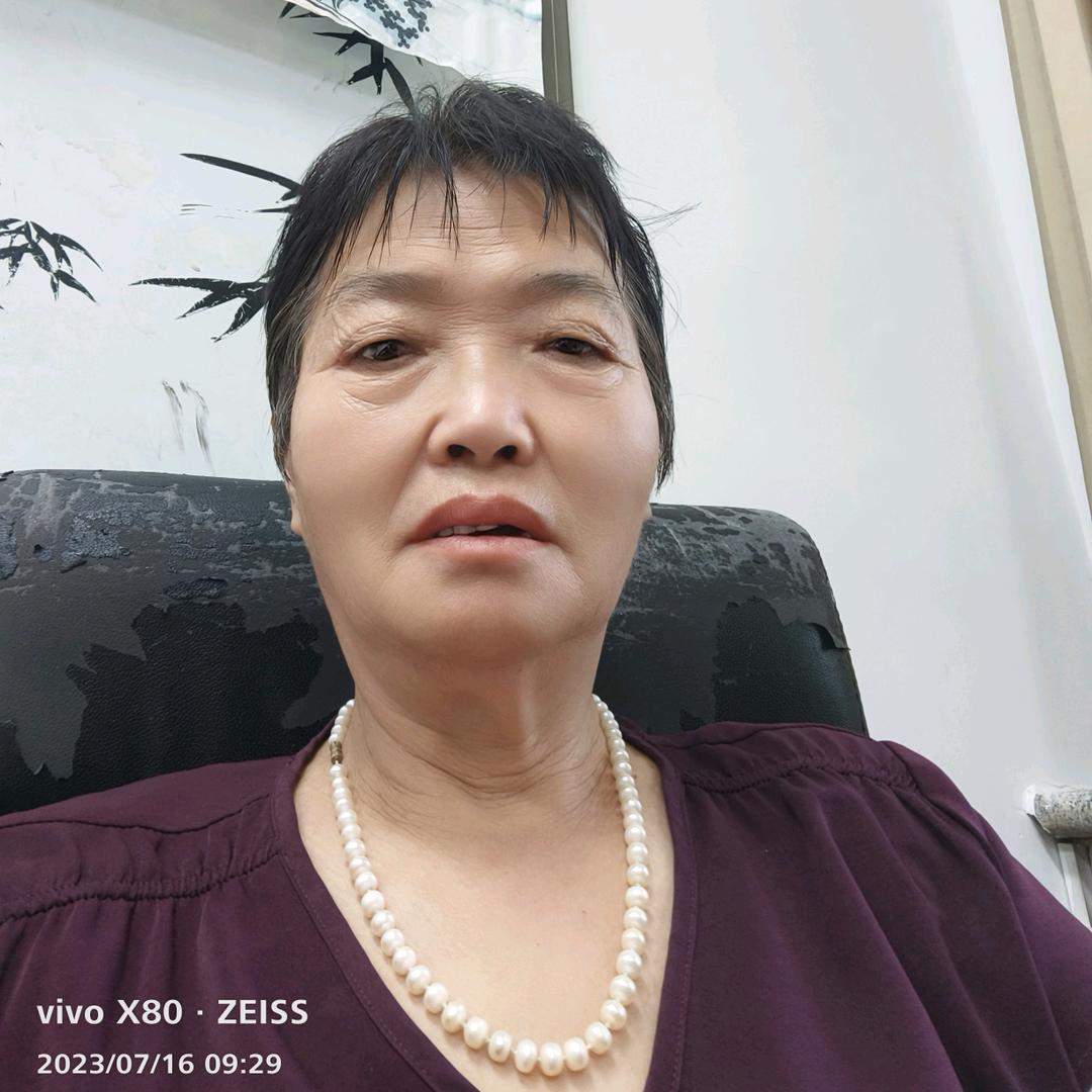 蓝魅胆（568）早上6点半开播