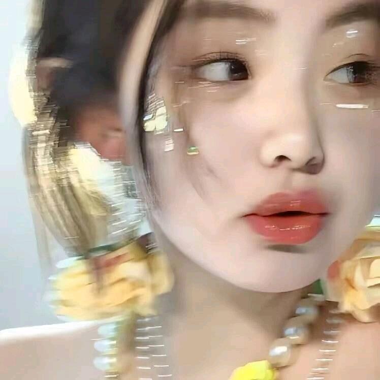 依盈