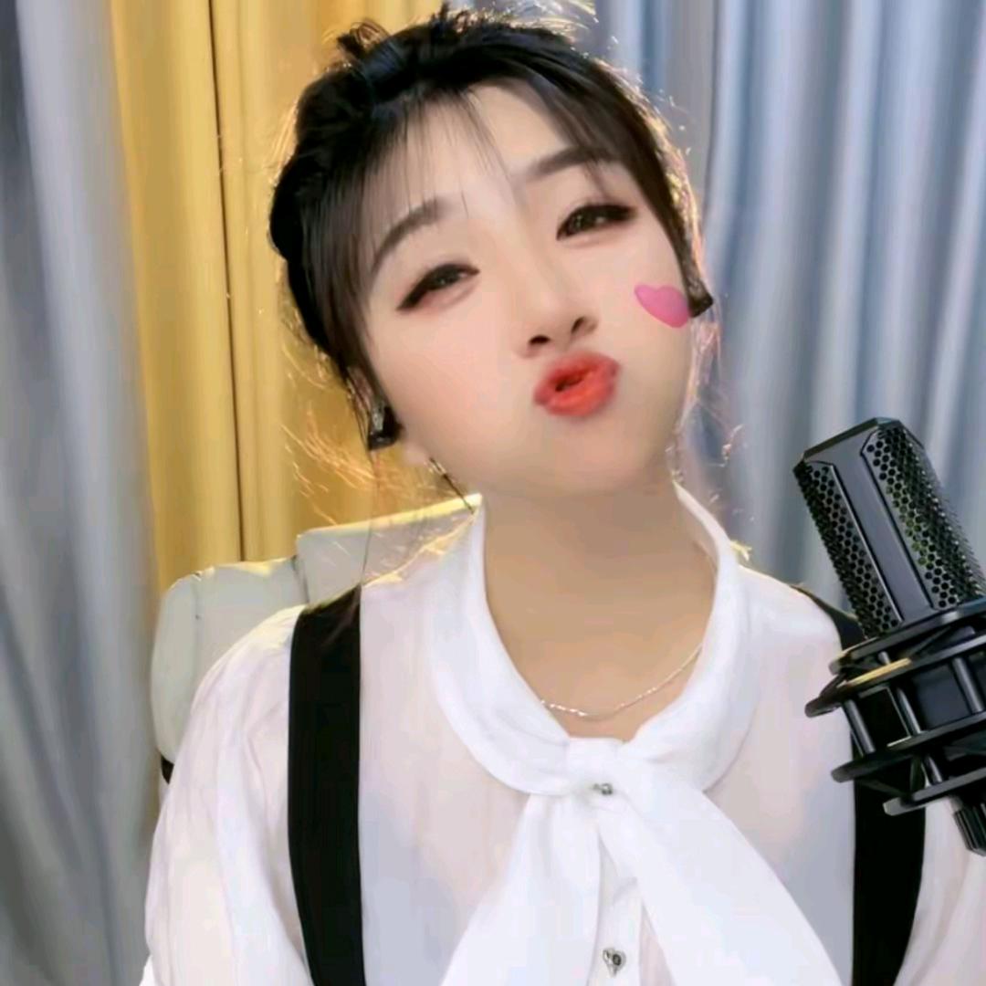 林儿爱唱歌