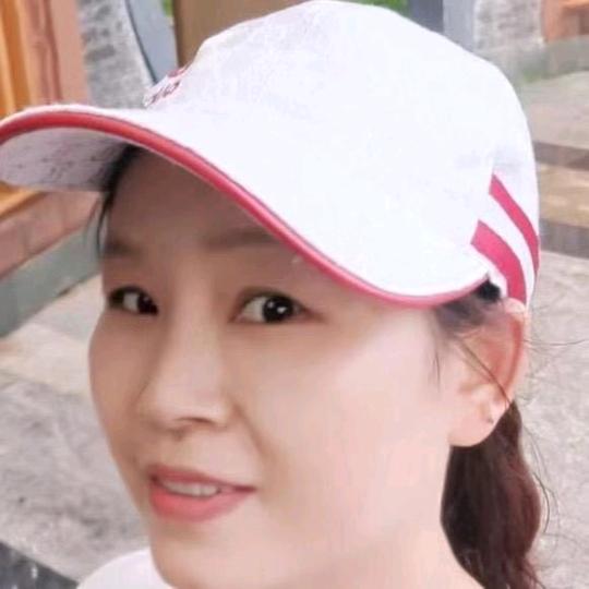 阳光女人