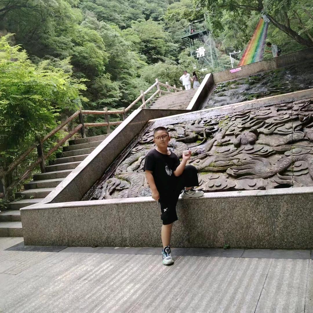绿化水车司机