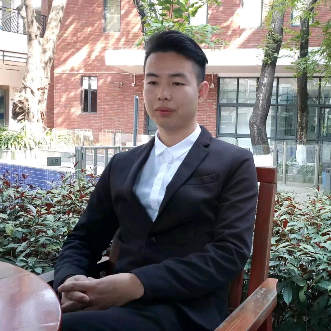 小亮仔读书