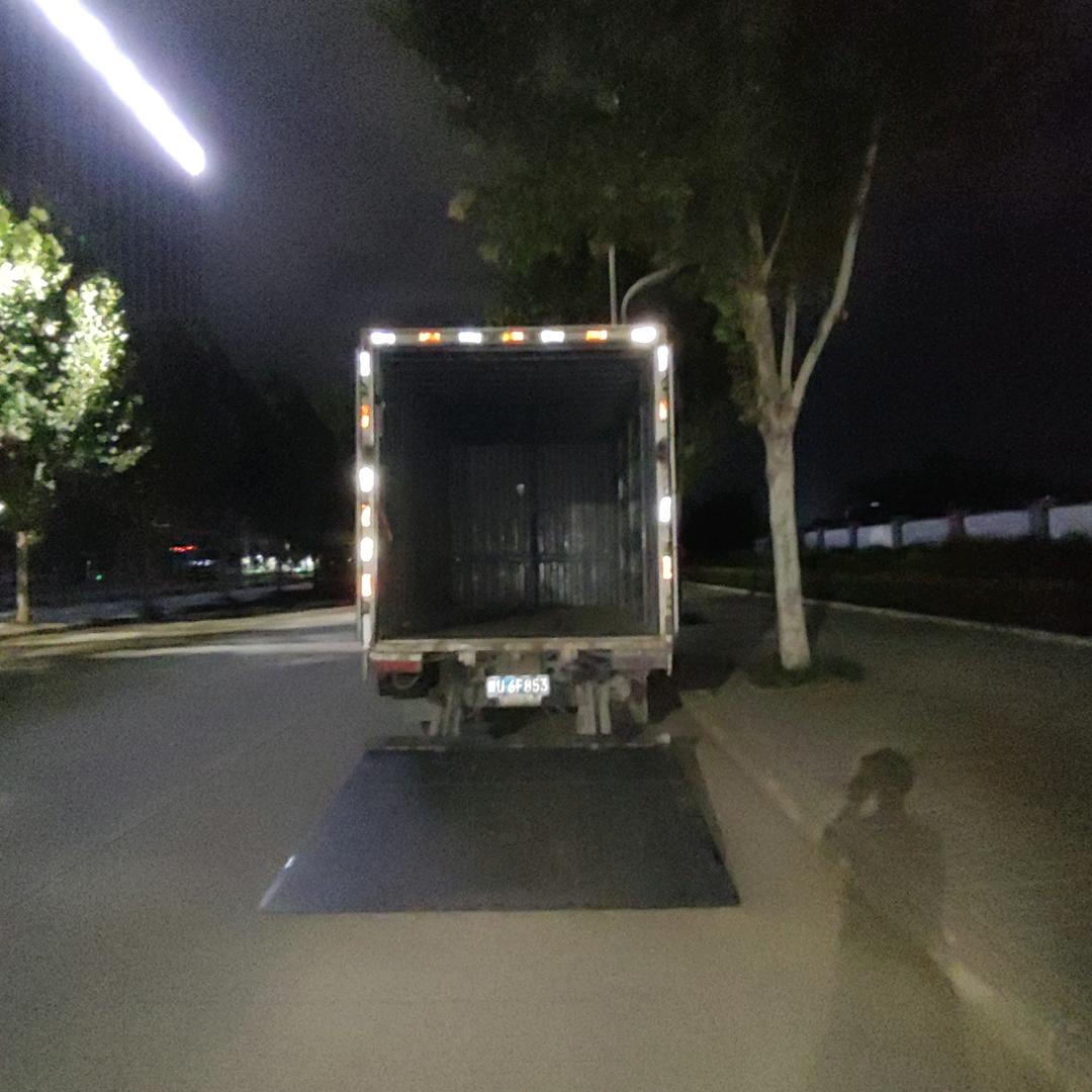 奋斗在拼搏得路上  