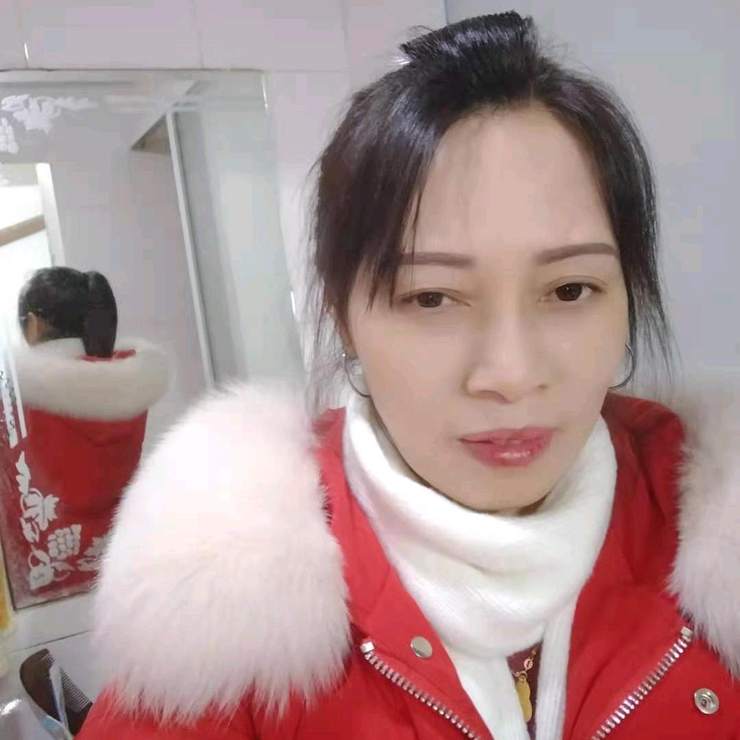 芳芳，