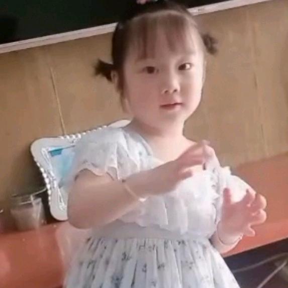 一只小老鼠