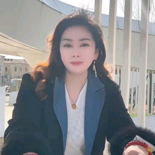 、꧁财运女神꧂