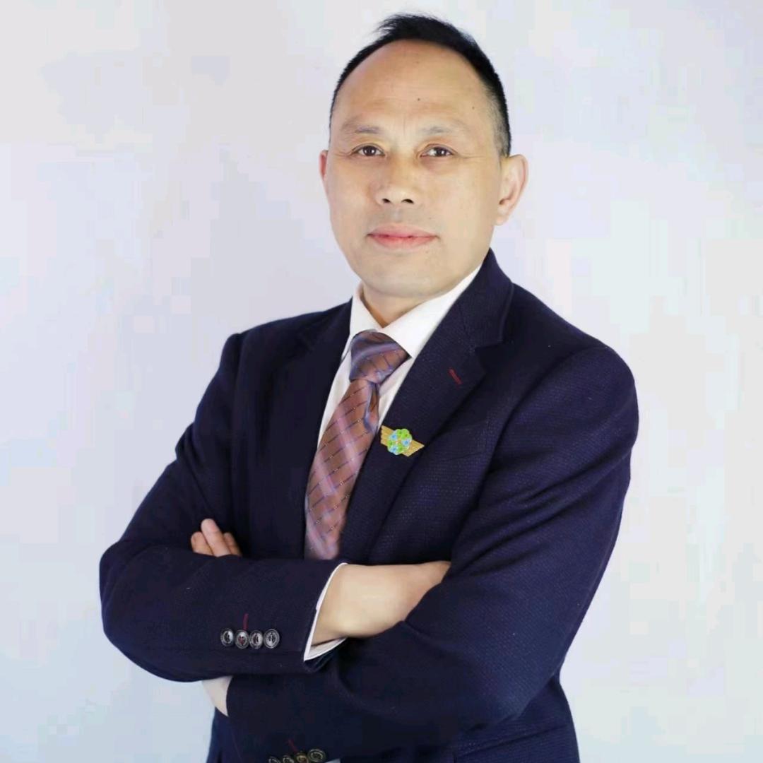 关爱哥（法务）