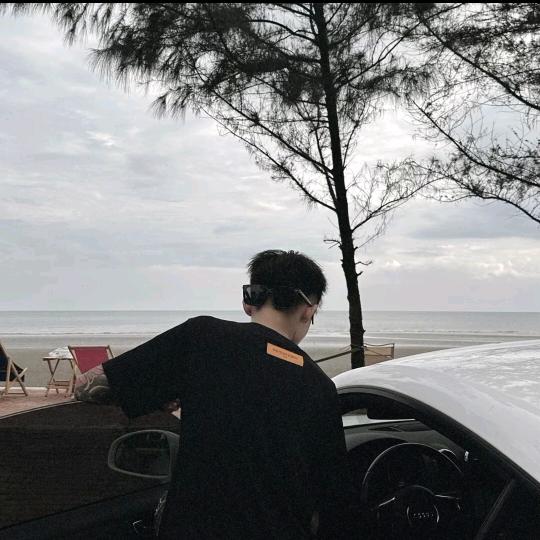 最后一位老实人