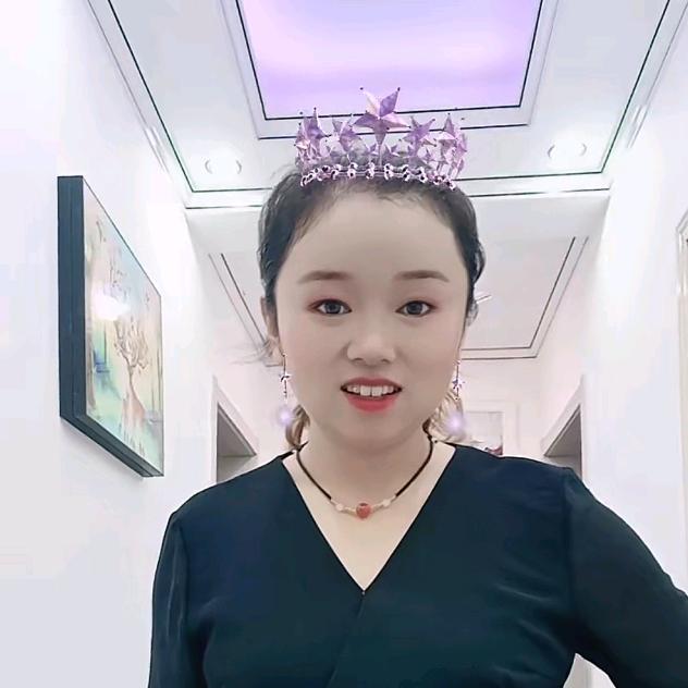 铿锵玫瑰🌹