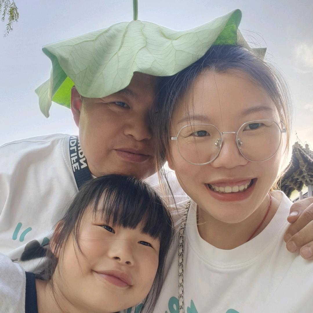 烟花绽放瞬间的永恒