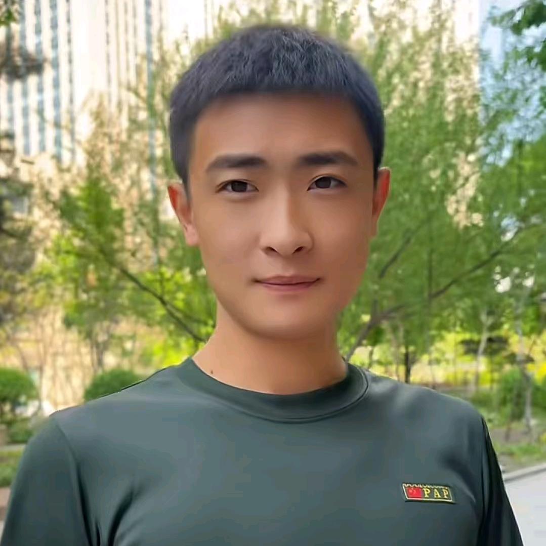 吕正鑫⚡️ ⁷⁹⁰
