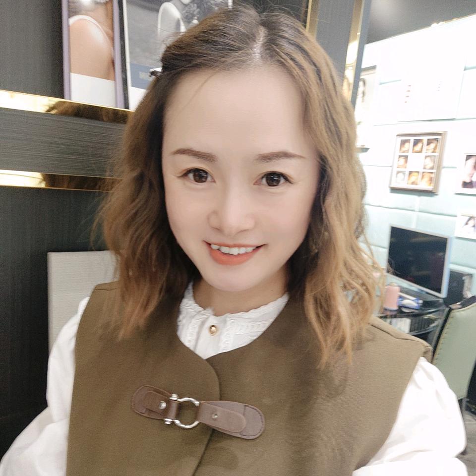 威威一溜烟
