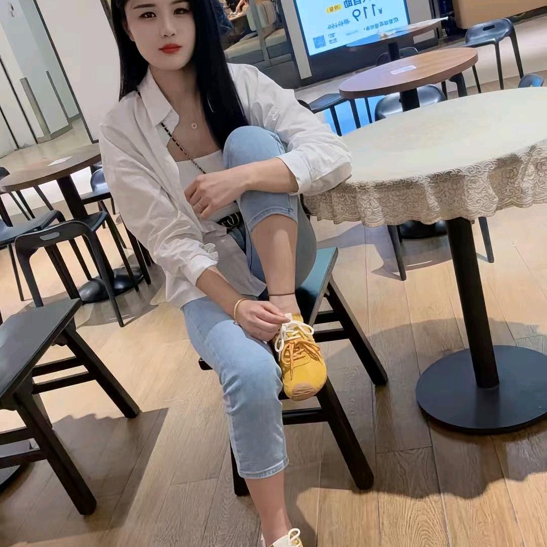 你女朋友