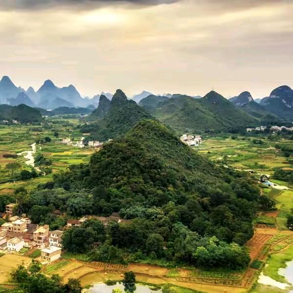 独自漂泊的孤舟