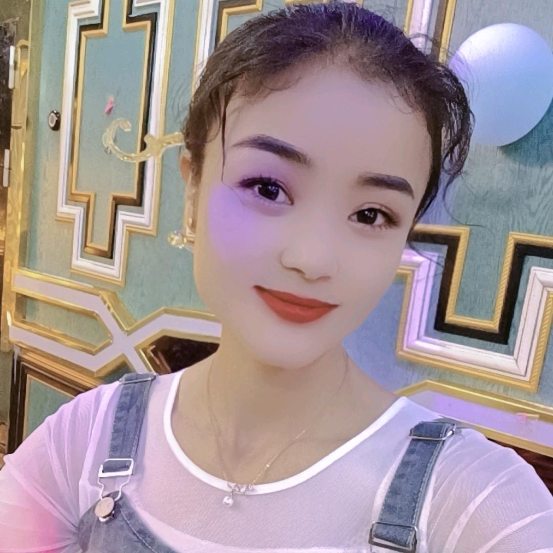 热依拉👨‍👩‍👦‍👦