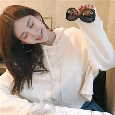 时尚百搭《潮流女装》