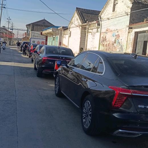 建刚农资经营，红旗🚩婚庆车队