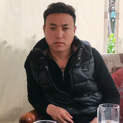 ནཱ་ཐ་~扎西