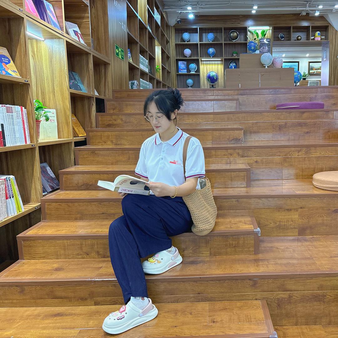 不晚