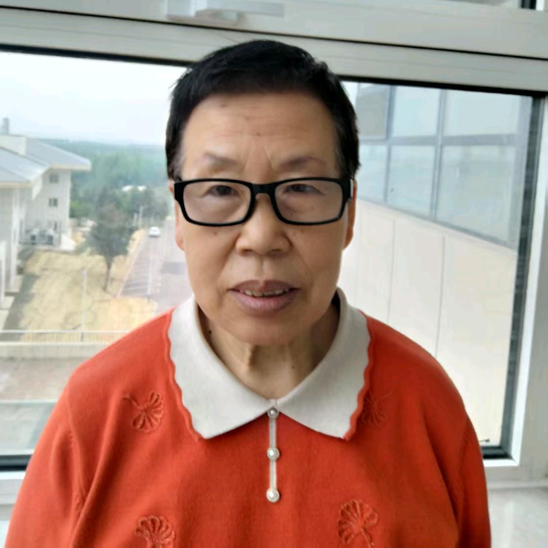 英姐（21点18开播）