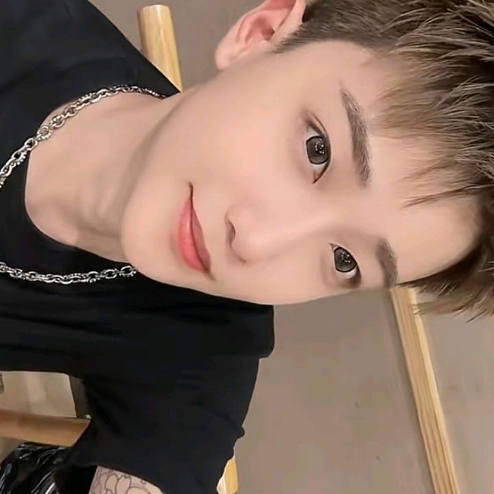 🇨🇳小帅🇨🇳