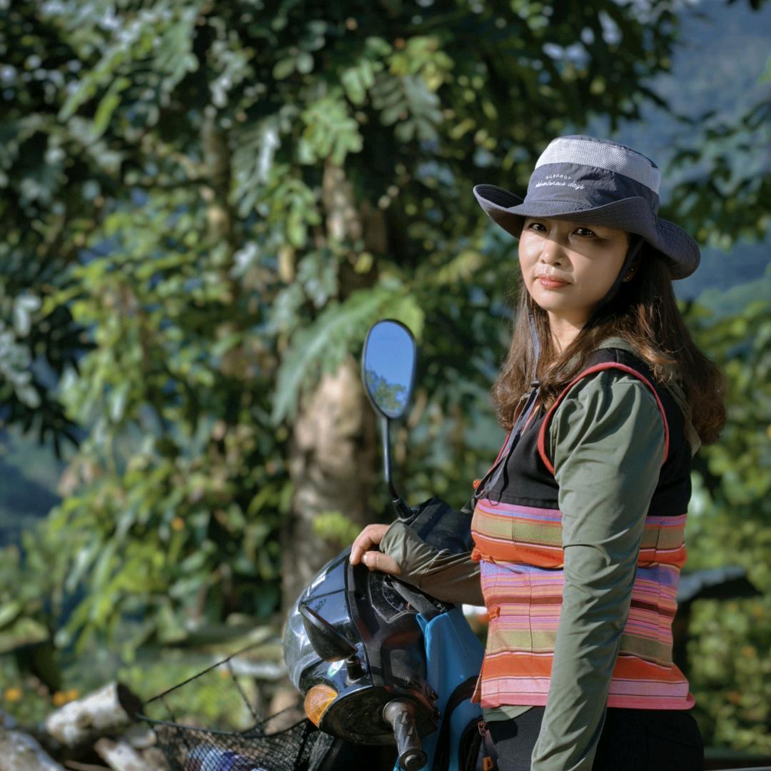 徒步雨林～麦姐