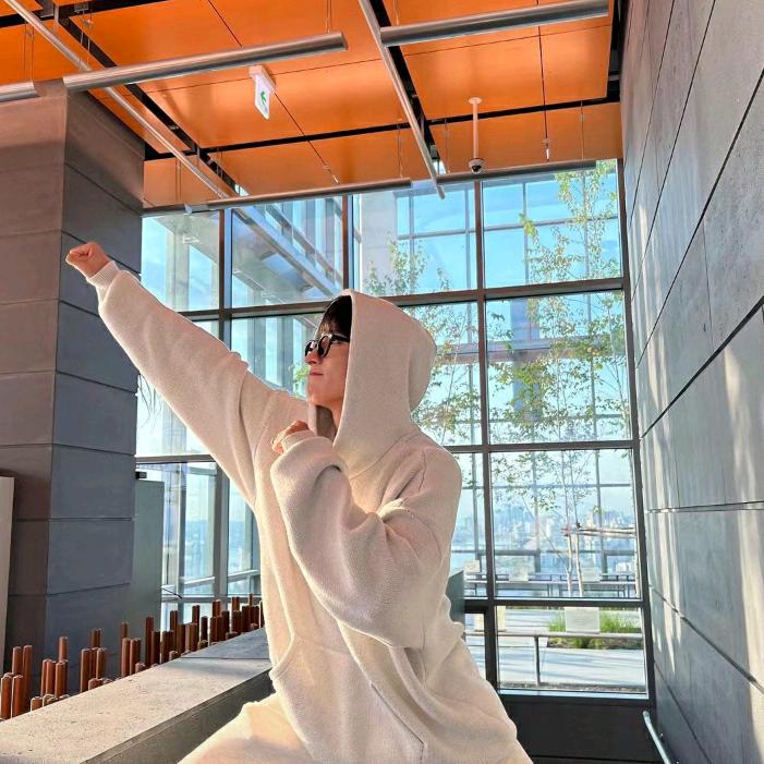 去海边买一束花