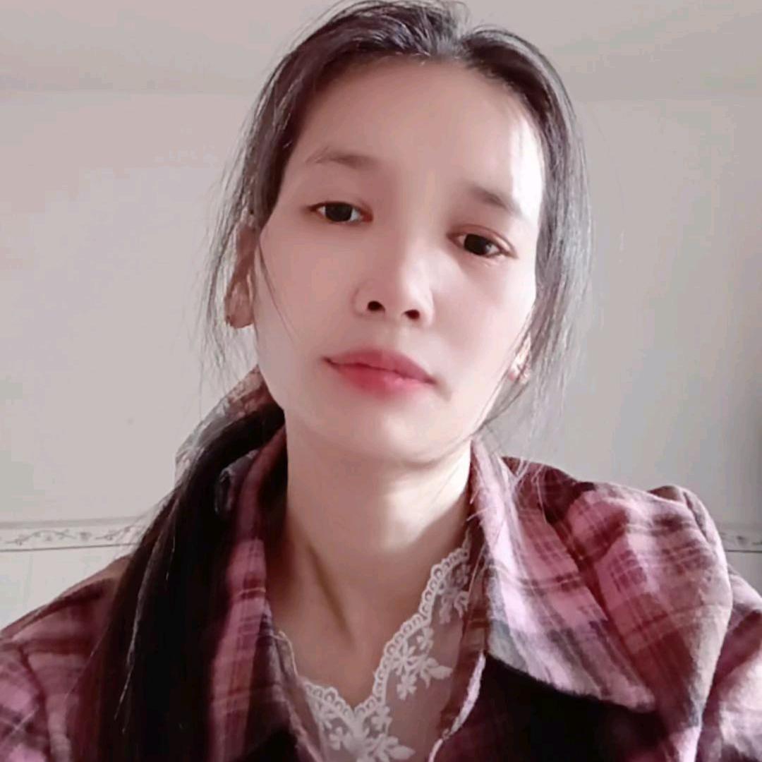 㣻罖