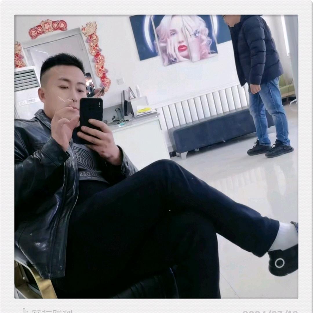 爷们狠有范