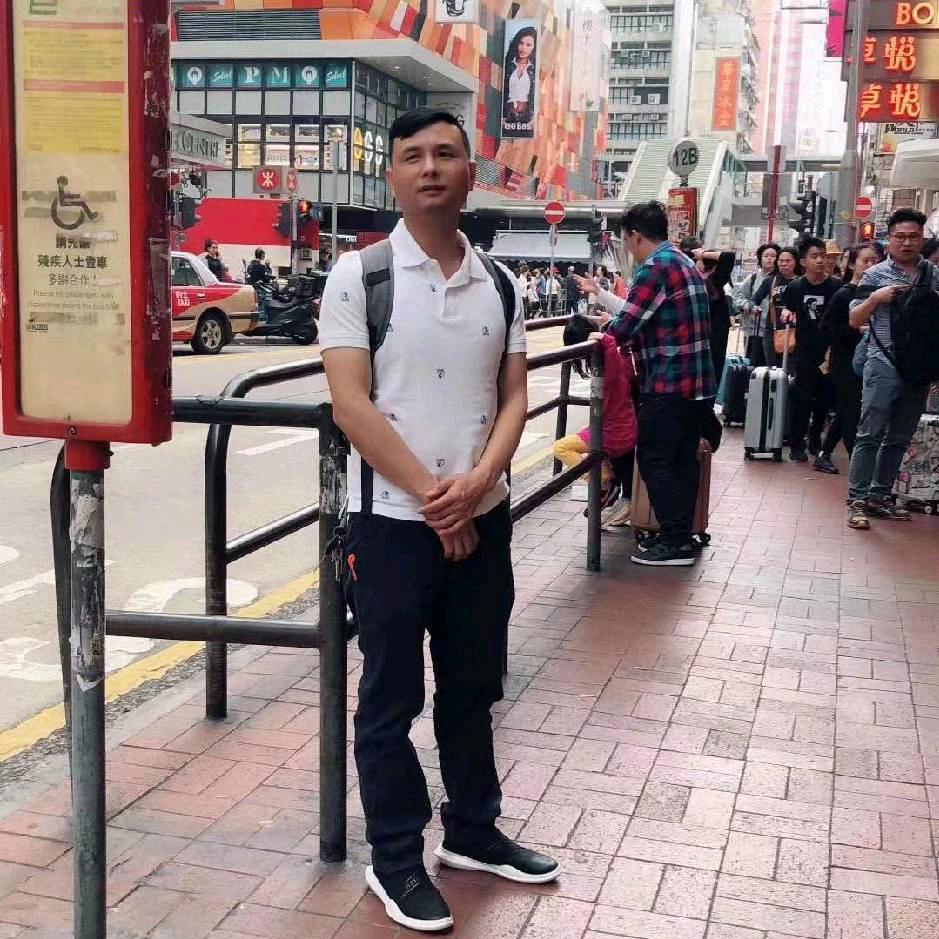 园洲富源玻璃/莱美灯饰