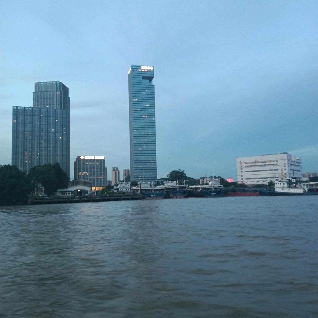 爱你永不止步，美丽心爱的白月光