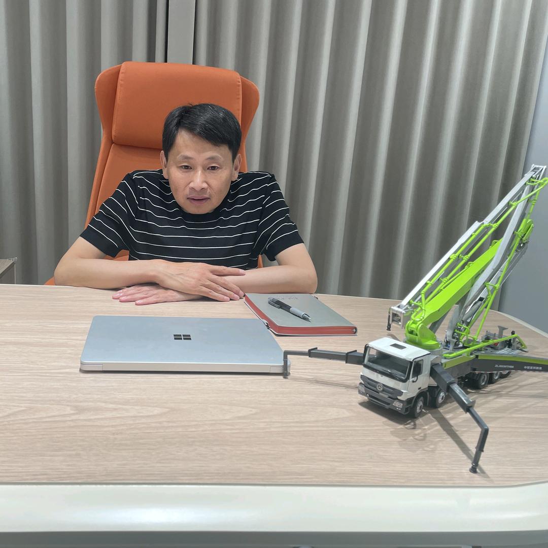 武穴混凝土驼哥