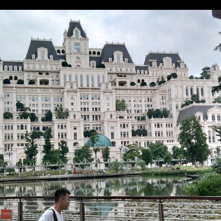 现金买毛竹，有资源欢迎骚扰