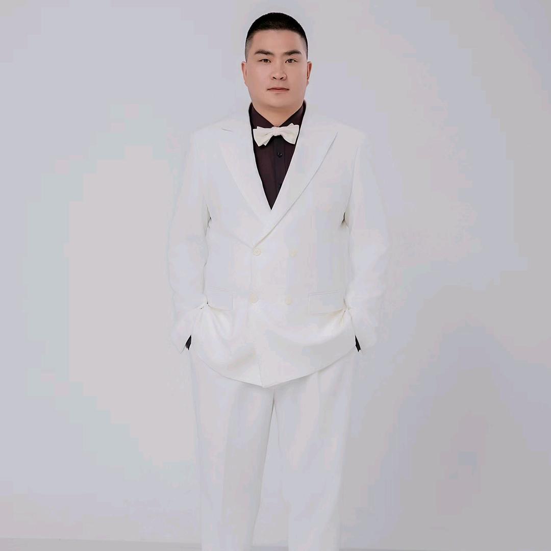 大连地坪一哥(各自洋)