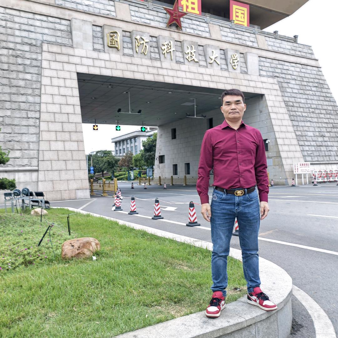 宇恩智能  申大大