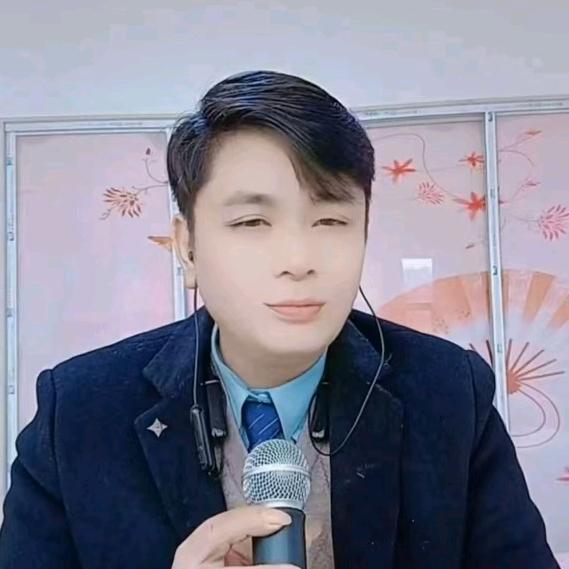 小谭